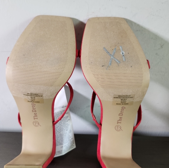 The Drop Avery Red Faux Suede 2 Strap Square Toe High Heel Sandals Size 9M NWT - Picture 8 of 11